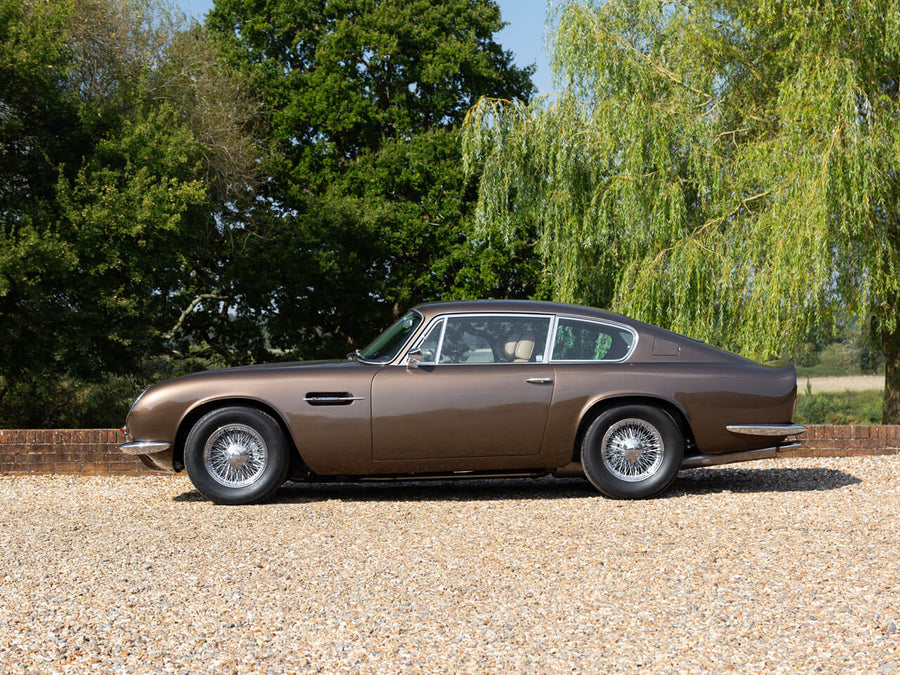 1970 Aston Martin DB6 MK2 Vantage