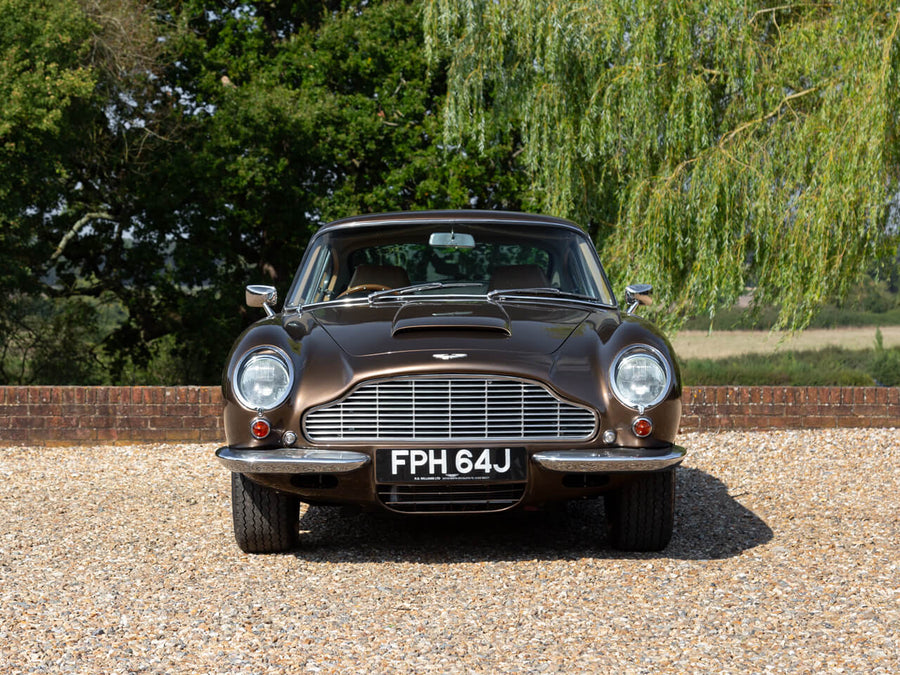 1970 Aston Martin DB6 MK2 Vantage