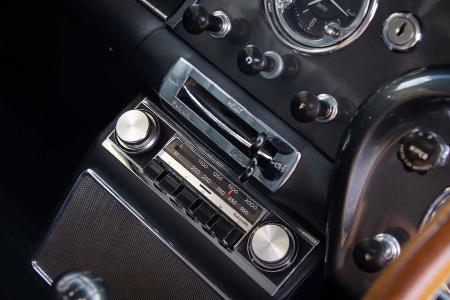 1961 Aston Martin DB4 Series 2 Saloon 3.7 Manual