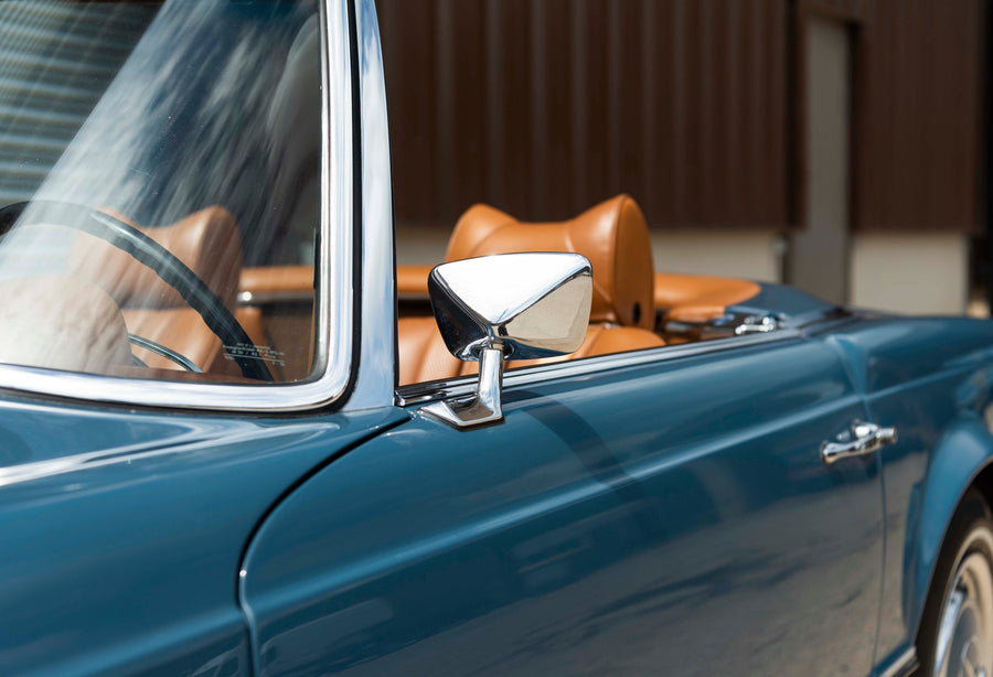 1969 Mercedes-Benz 280SL Pagoda