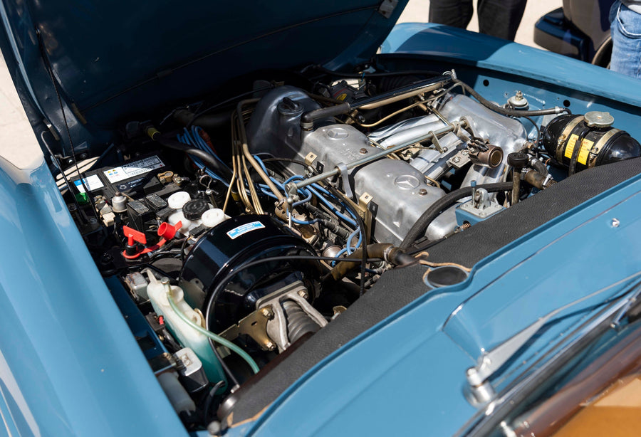 1969 Mercedes-Benz 280SL Pagoda