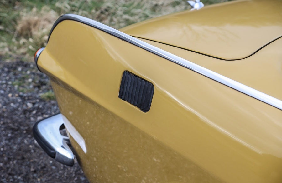 1971 Volvo P1800E