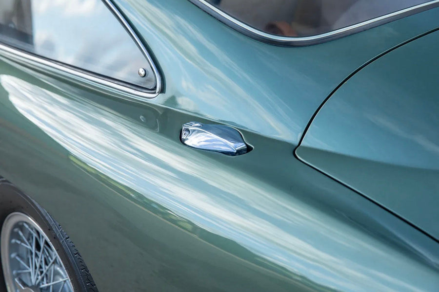 1961 Aston Martin DB4 GT
