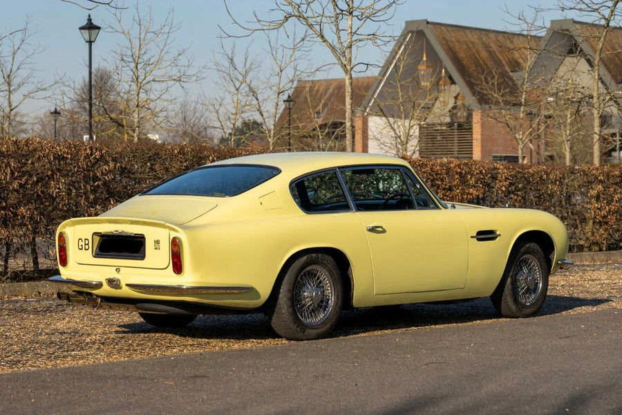 1971 Aston Martin DB6 MkII